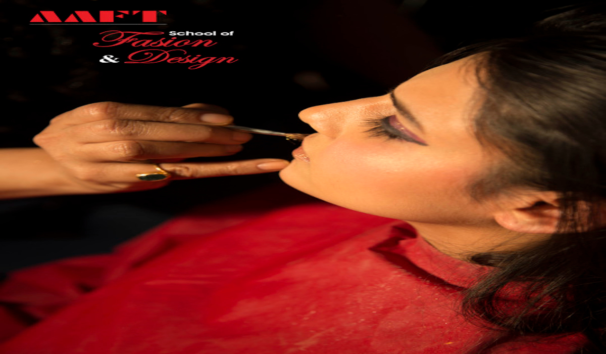 4 The Growing Popularity of Professional Courses in Makeup and Styling