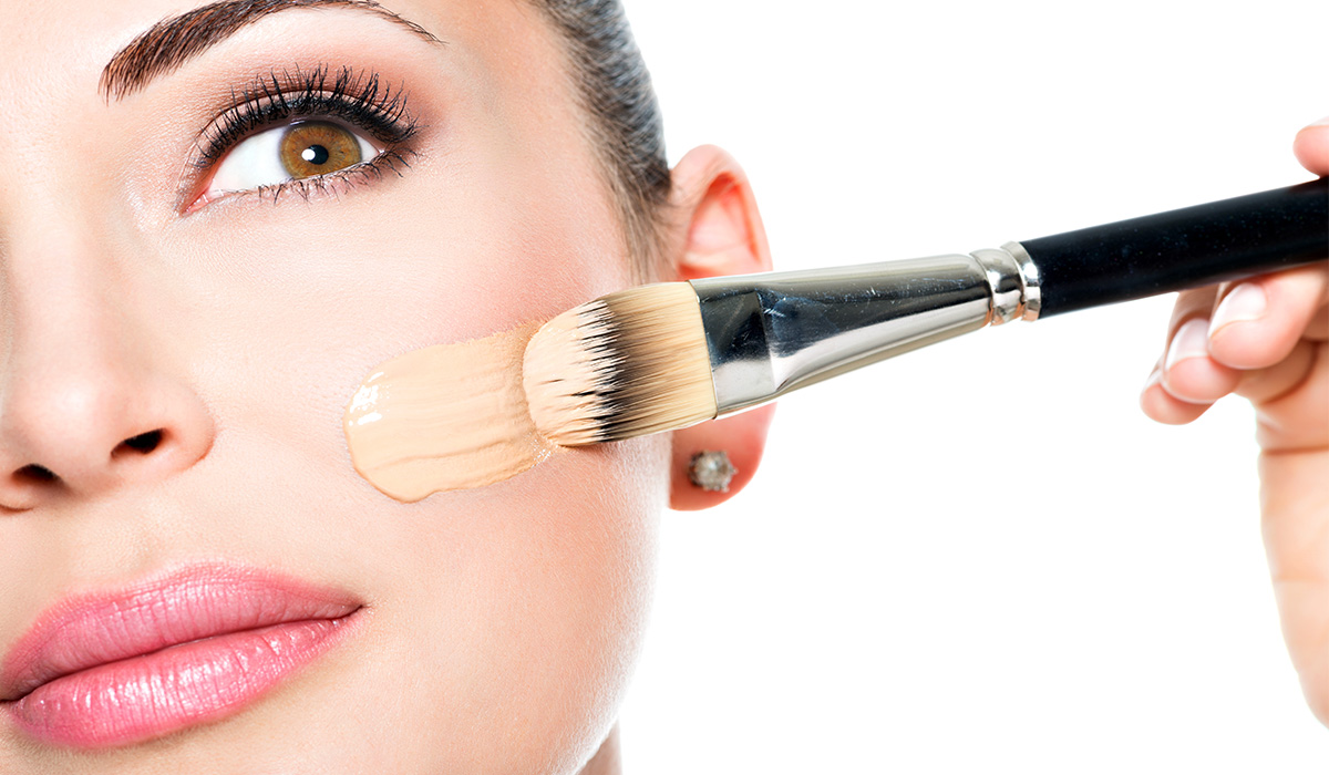 The Secret To Long Lasting Makeup - How Choosing The Right Makeup Brushes?
