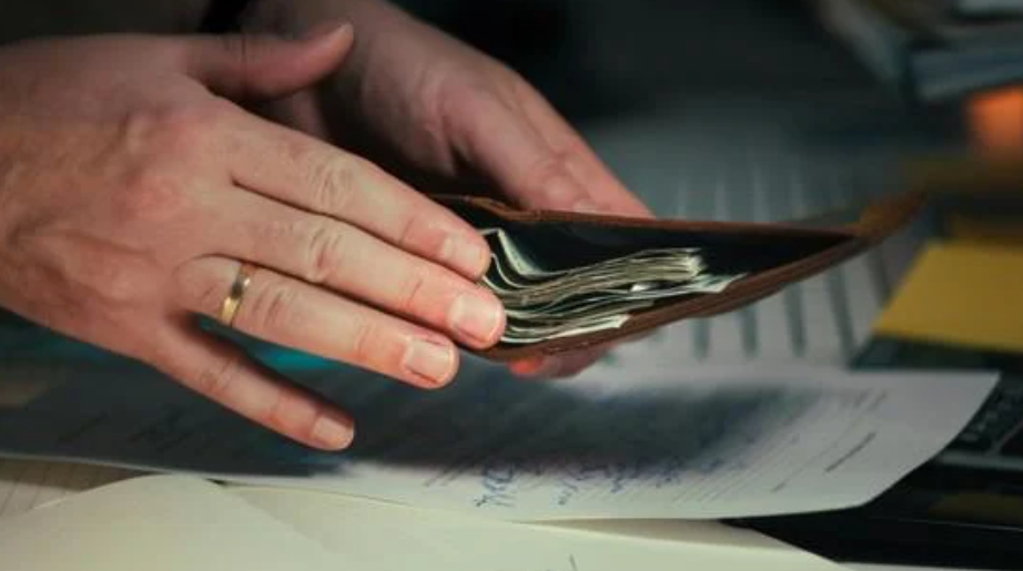 Commercial Interior Designer Salary in India 2026: Career Scope, Growth & Education Path 2 Interior Designer Salary in India